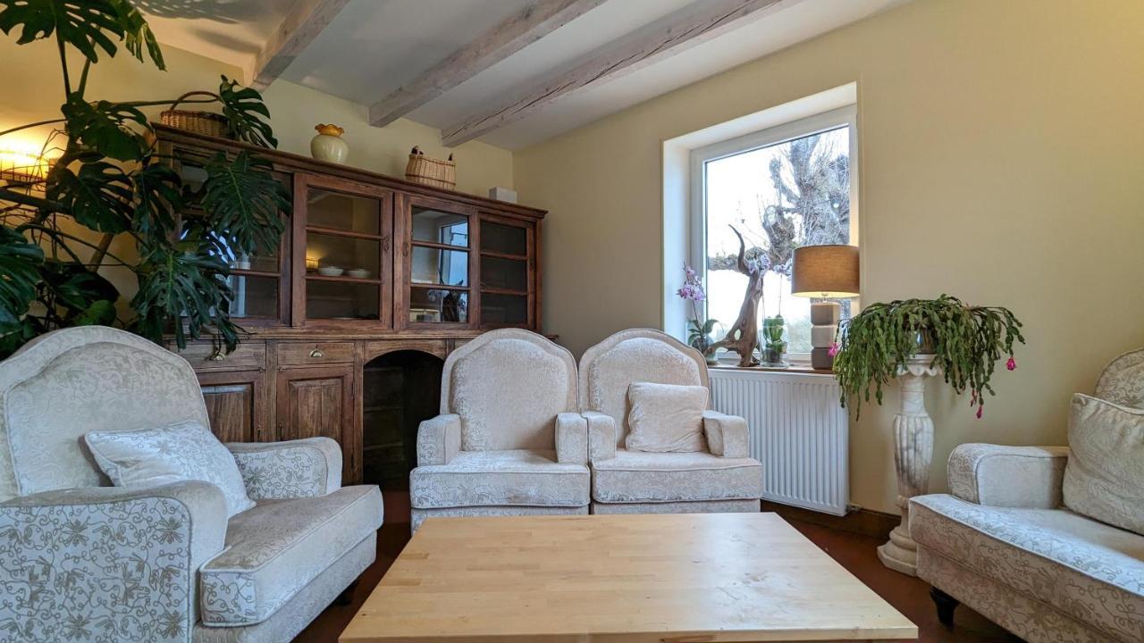 Chambres D'Hotes Cascarot Lechatelet Exteriör bild