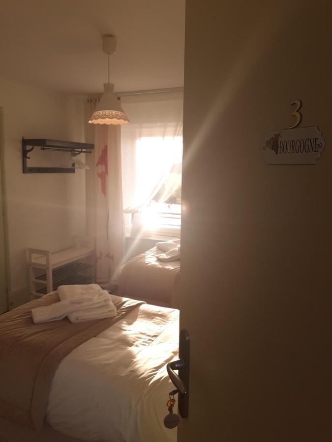 Chambres D'Hotes Cascarot Lechatelet Exteriör bild